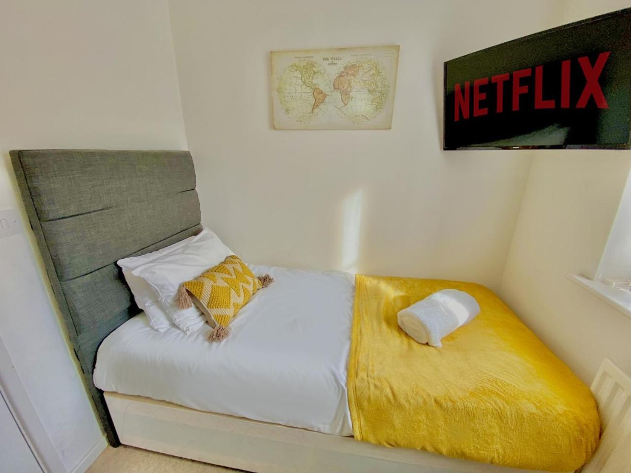 Walsall Group Accommodation Экстерьер фото